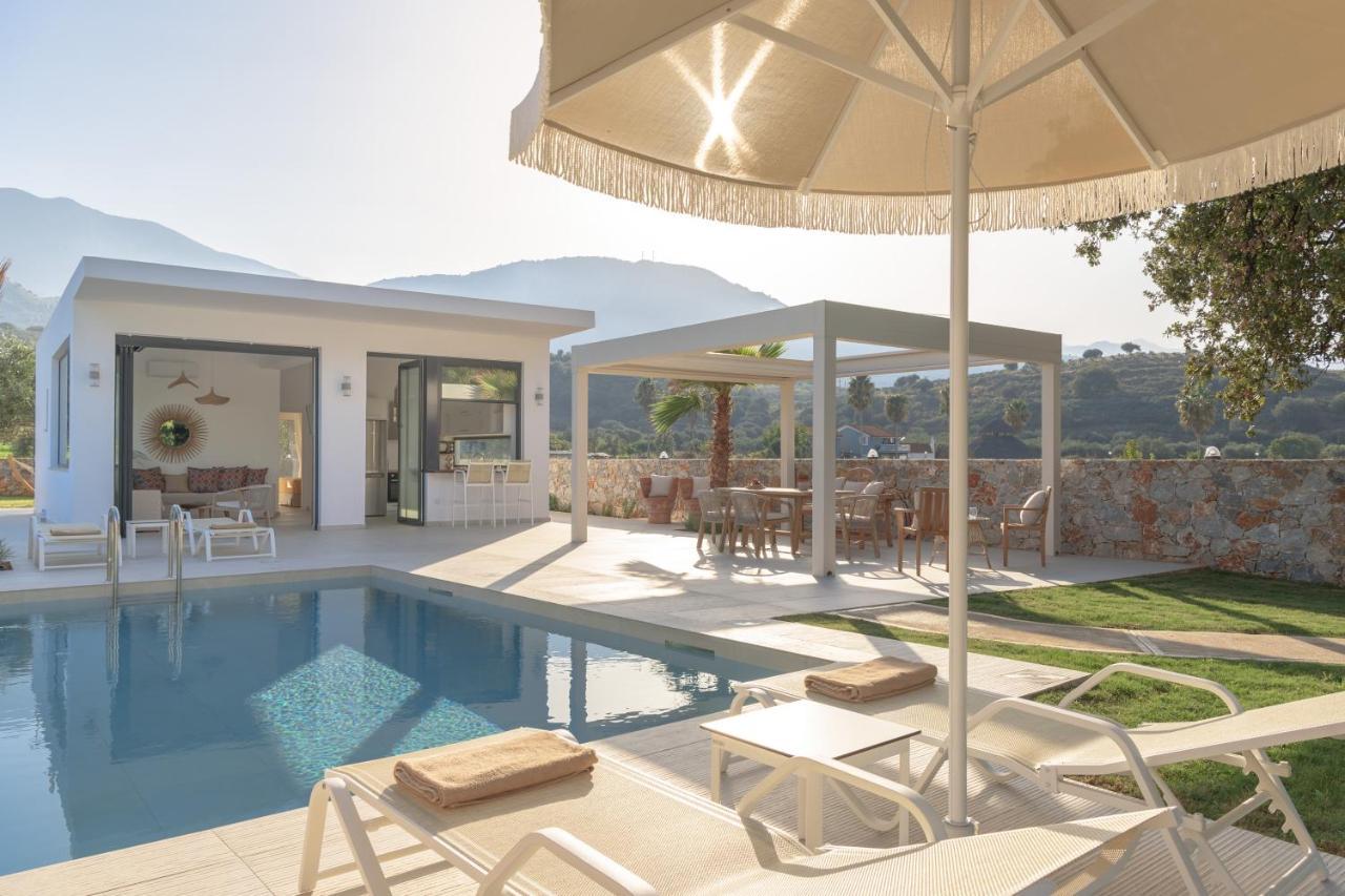 Mathés Pelagias Villa Lefka With Heated Pool מראה חיצוני תמונה